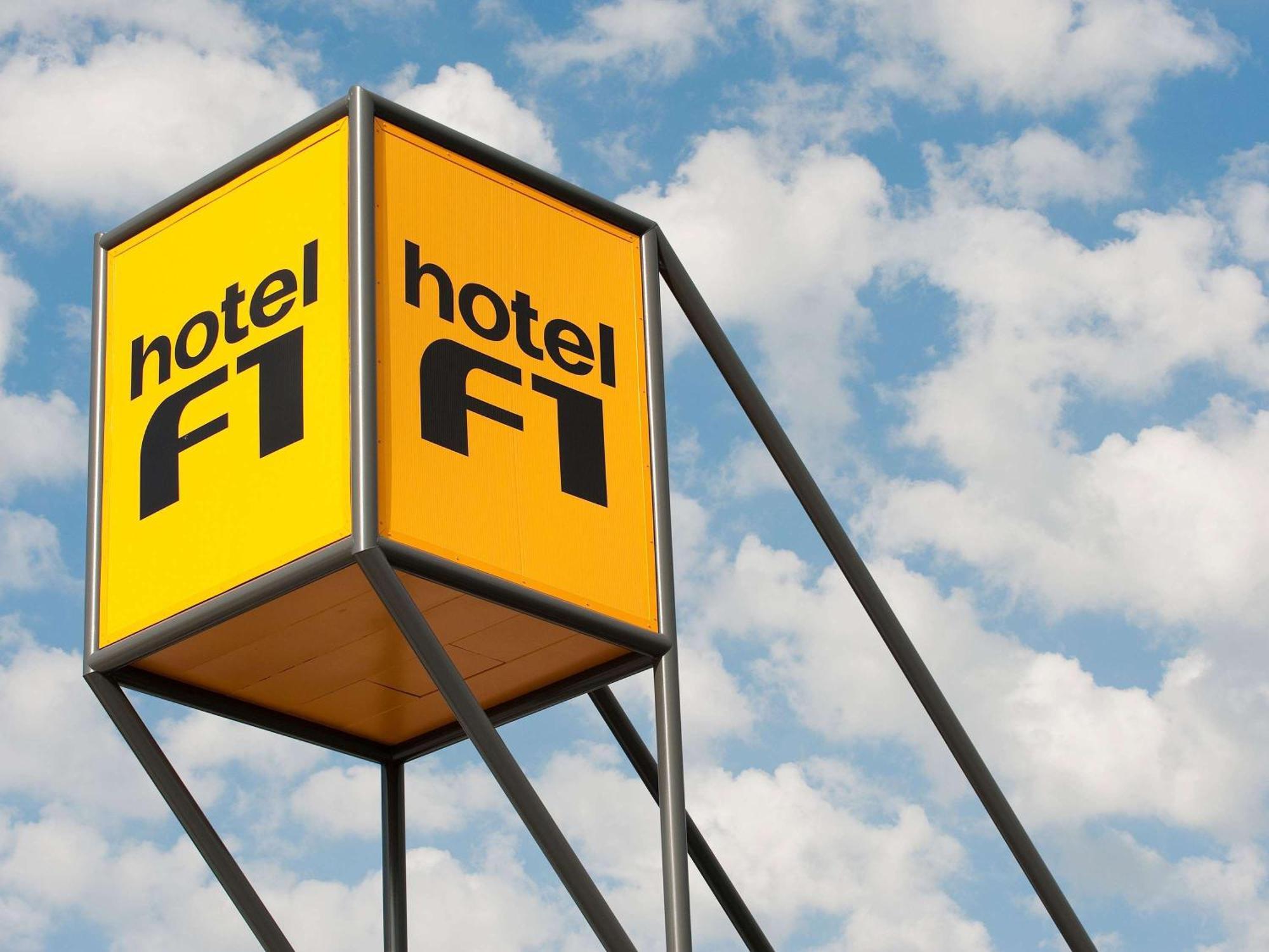 Hotel Hotelf1 Annemasse Renove Saint-Cergues